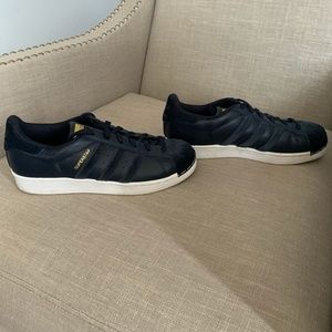 Adidas Superstar Sneakers